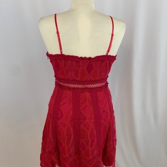 Foxiedox Gloria Lace Mini Dress in Raspberry - Picture 4 of 8